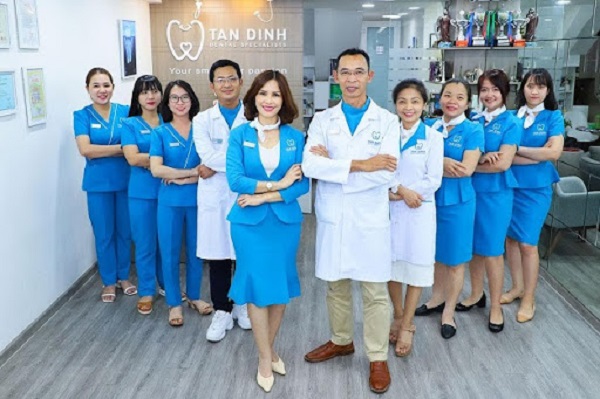 Đội ngũ bác sĩ-nha sĩ giàu kinh nghiệm trong niềng răng Invisalign với Clincheck