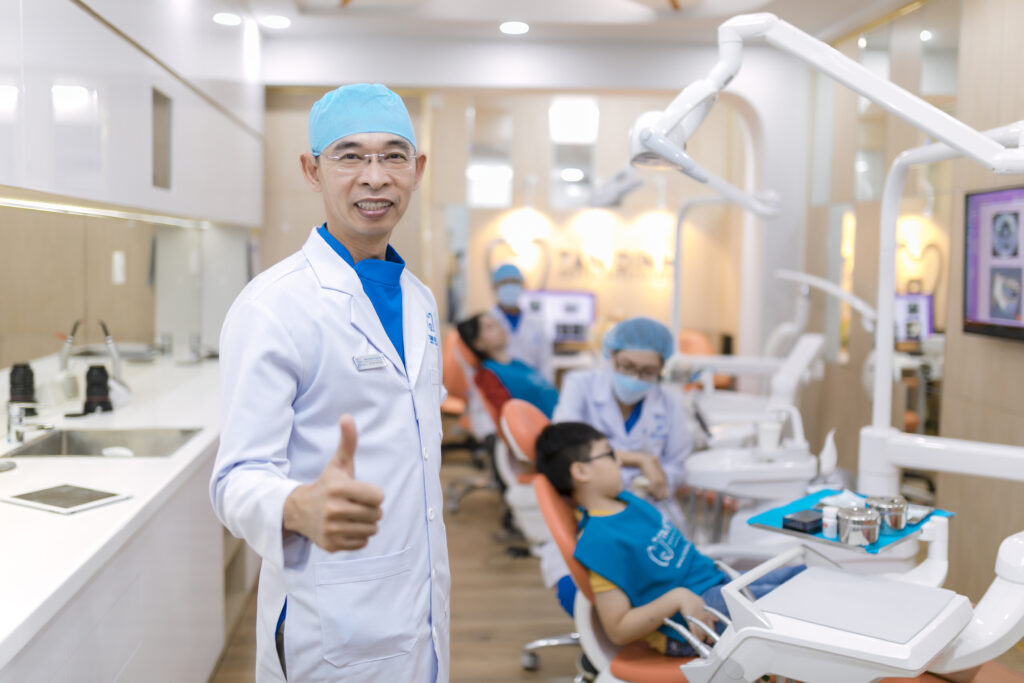 Nha khoa Tân Định: Nơi bạn tìm lại nụ cười trọn vẹn cùng Bác sĩ Tôn Thất Ngọc
